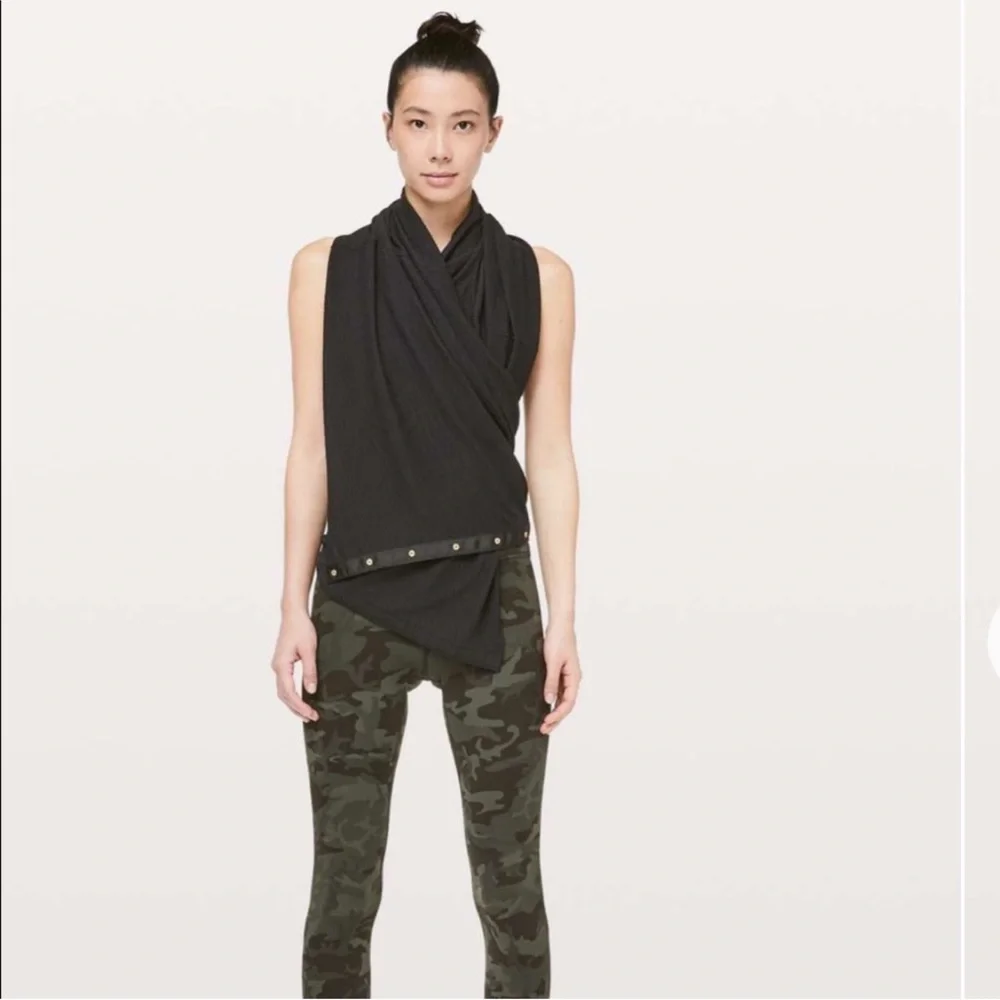 RARE Lululemon Vinyasa Scarf *Crinkle Black One Size - Picture 6 of 13